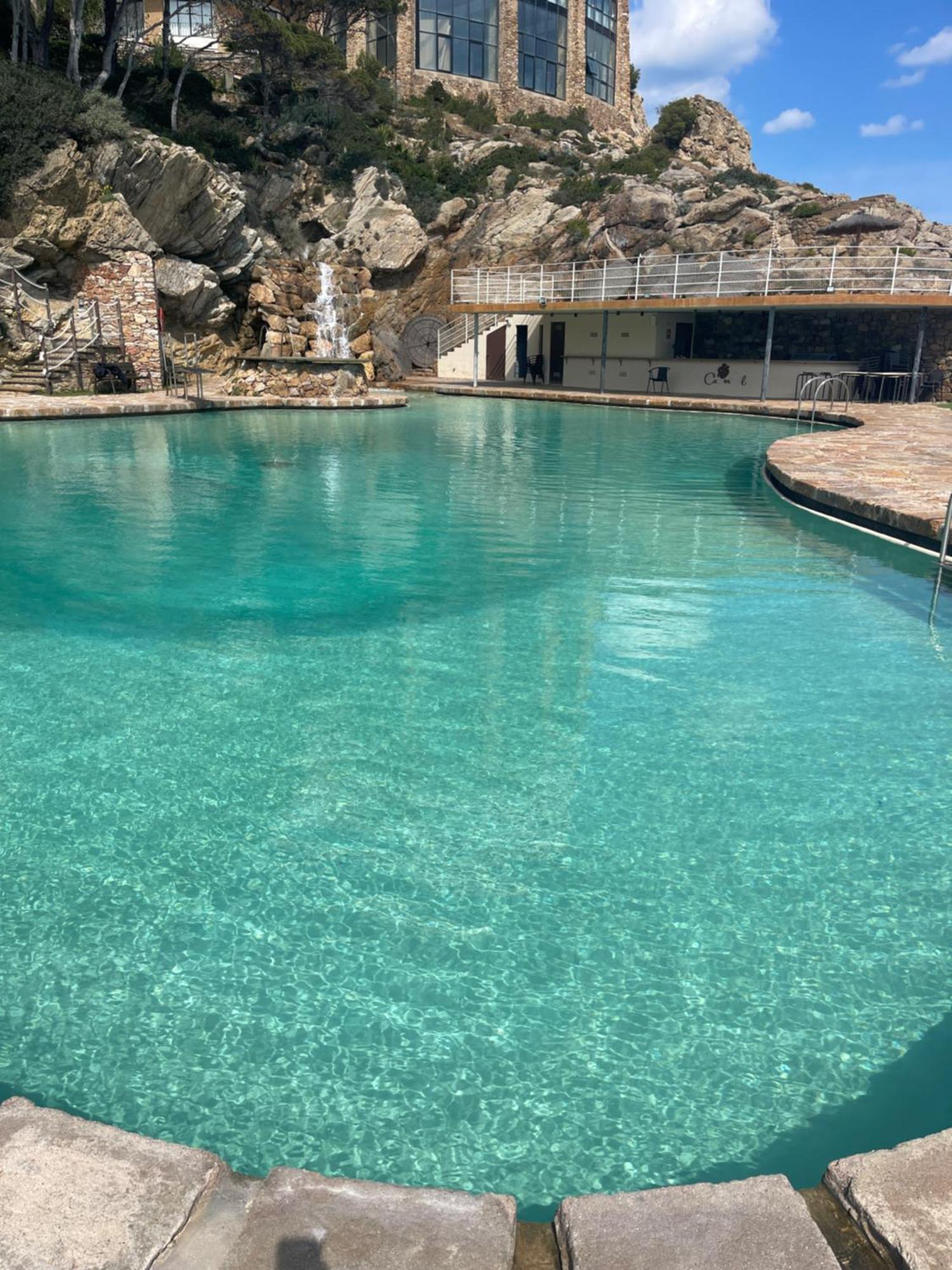 Capsasalbegur74 Terraza Sobre Mar Piscina Del Mar公寓 外观 照片